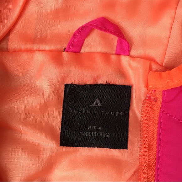 Basin + Range Round Valley Insulated Jacket Azalia - Picture 4 of 5